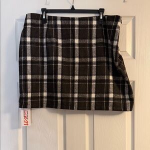 Plaid Black and White Women's Skirt